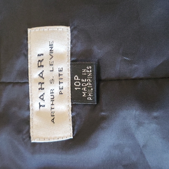 Tahari vest - Picture 5 of 6